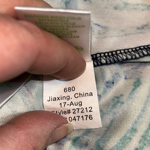 💲💲SOLD ON CROSSPOST💲💲 - Picture 11 of 16